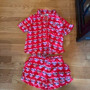 Bouffants & Broken Hearts printed pajama set. heart & eye pattern. Med